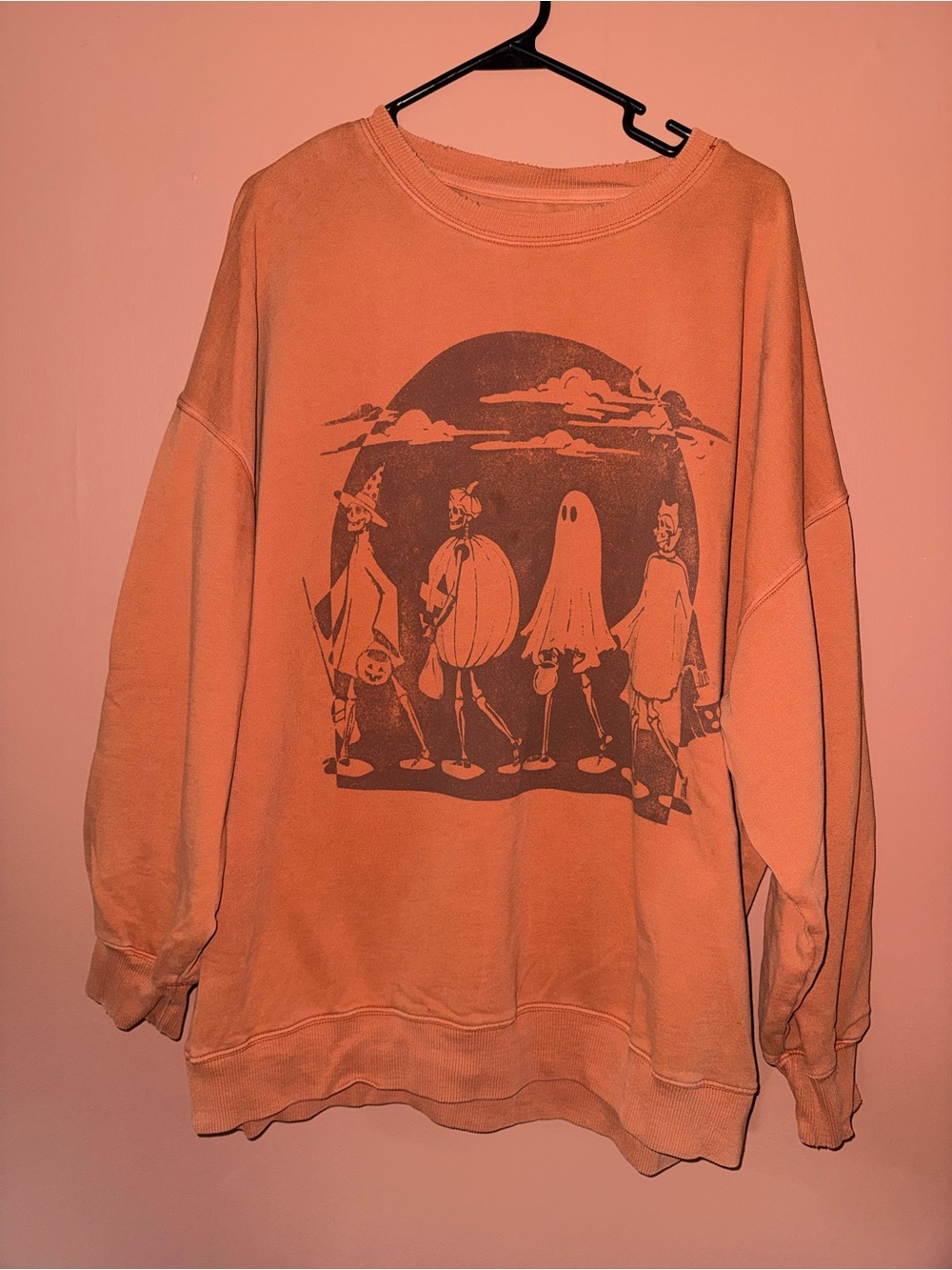 American Eagle Outfitters Orange Halloween Graphic Crewneck Sweatshirt